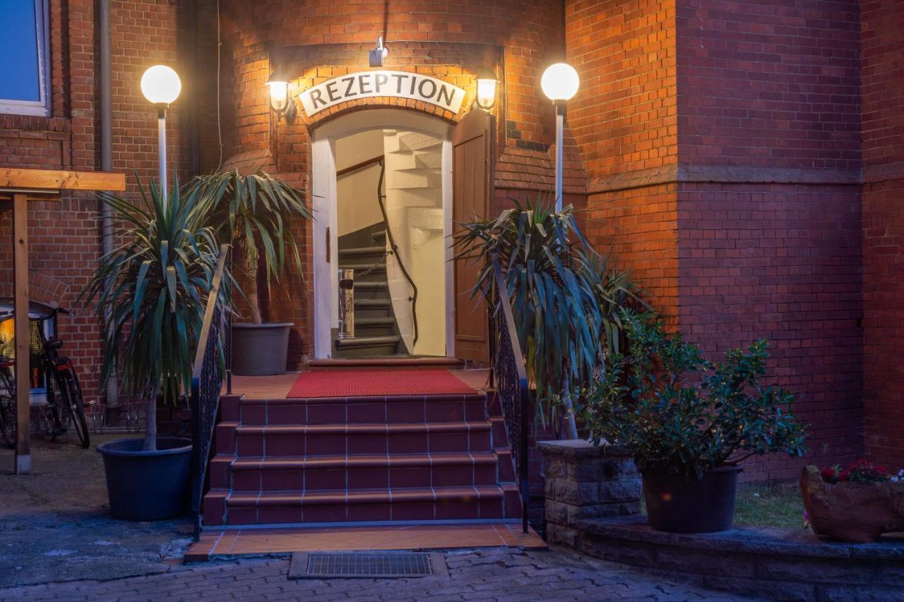 Hotel Klosterturm Хильдесхайм Экстерьер фото