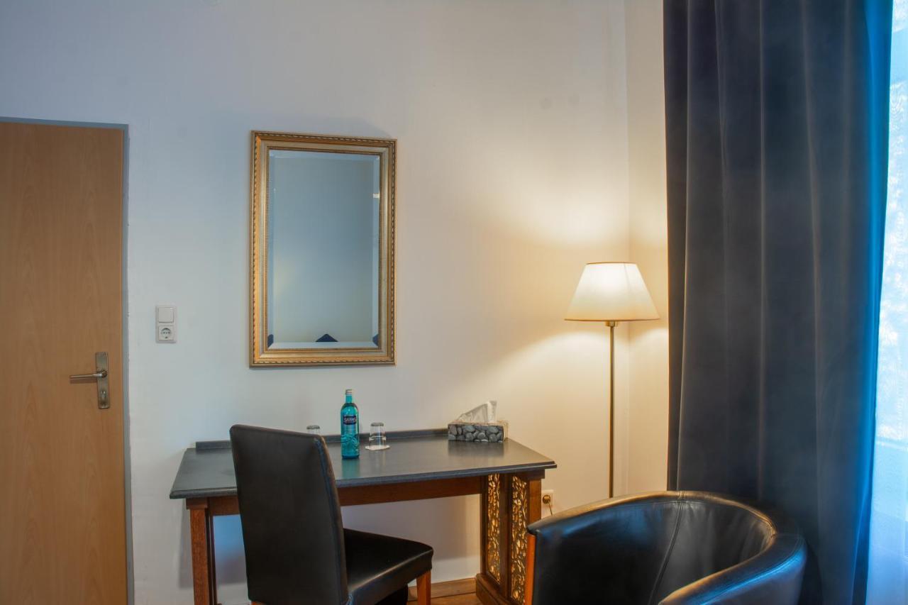 Hotel Klosterturm Хильдесхайм Экстерьер фото