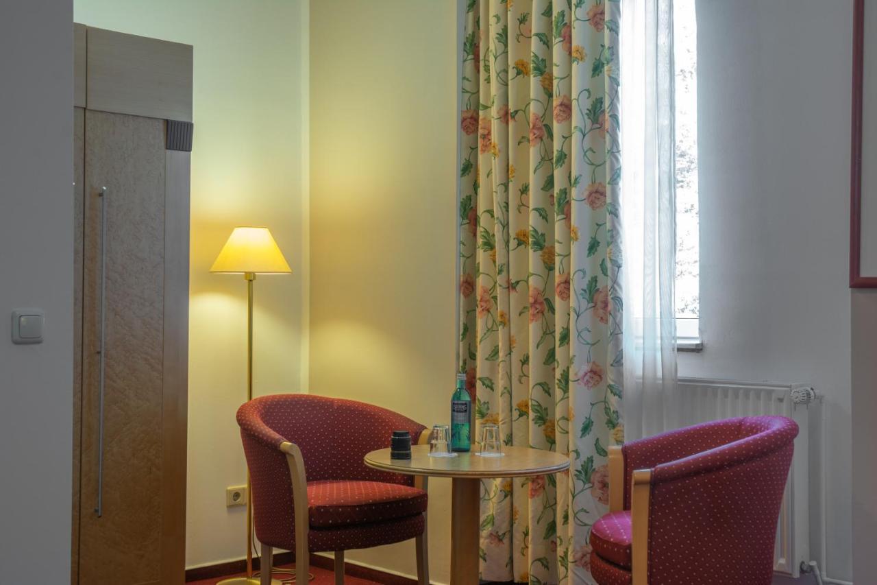 Hotel Klosterturm Хильдесхайм Экстерьер фото